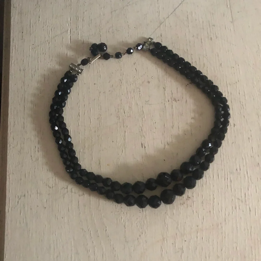 Vintage Black Crystal Double Strand Necklace - Picture 6 of 6